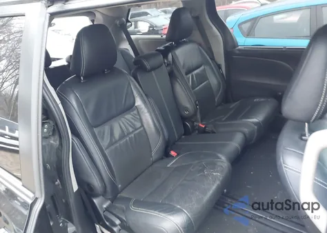 2016 Toyota Sienna Se 8 Passenger from USA, damaged, VIN 5TDXK3DC2GS746987